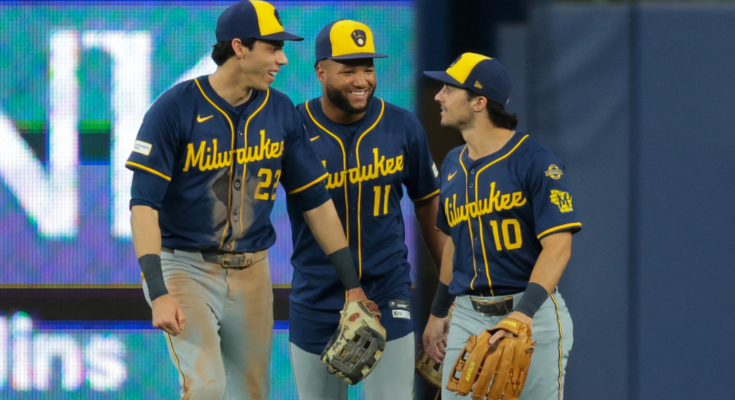 The sequence of nine consecutive victories of the Brewers returned to Milwaukee in the central race of NL with the NL-Best Cubs
