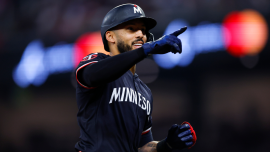Carlos Correa Trade Grades: Astros Score